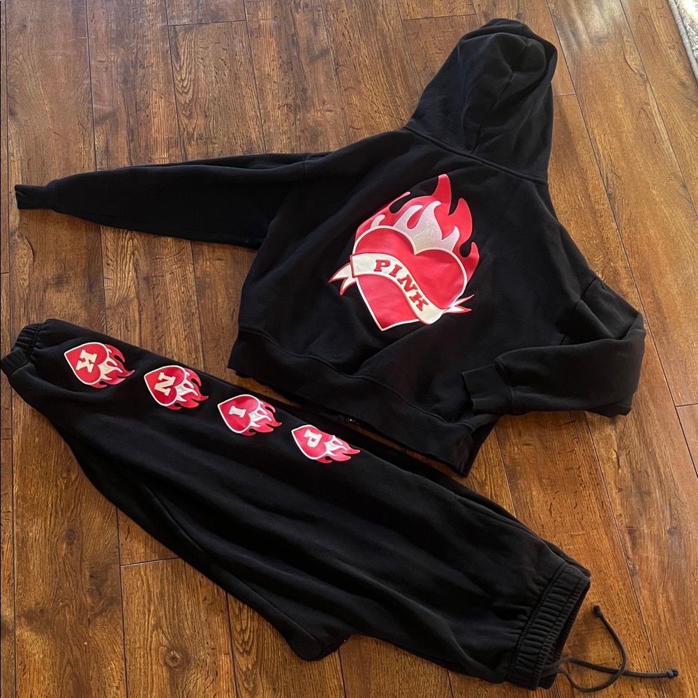 PINK Victoria's Secret Set